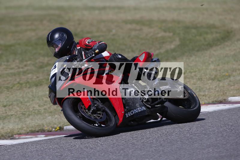 /12 30.04.2026  Speer Racing ADR/Gruppe gelb/34